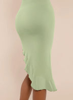 Élégance Ondulée – Robe Gainante  Décolleté V